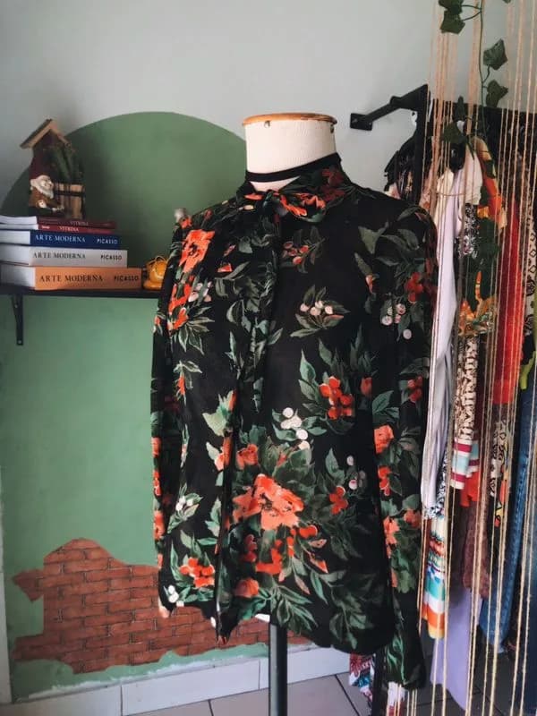 ♡ Camisa floral vintage