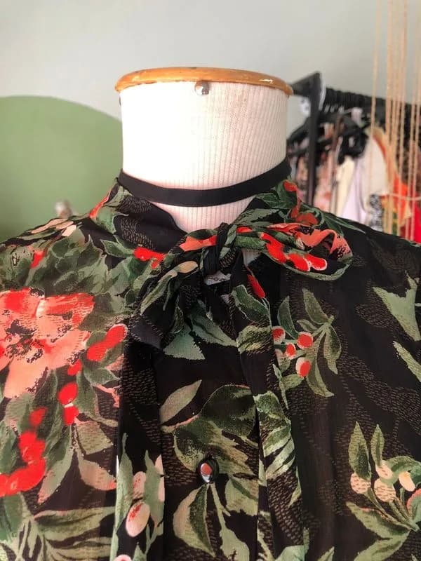 ♡ Camisa floral vintage