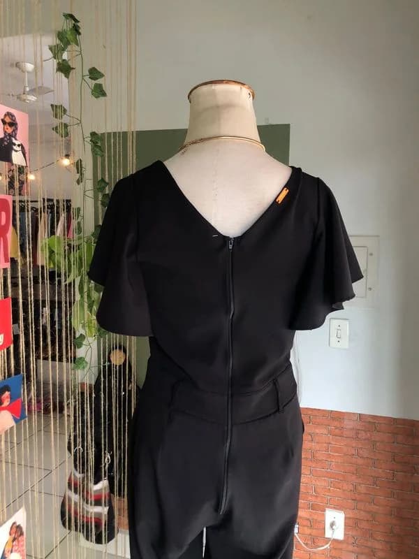 Macacão preto longo