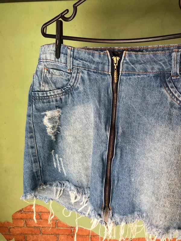 ♡ Saia jeans com zíper