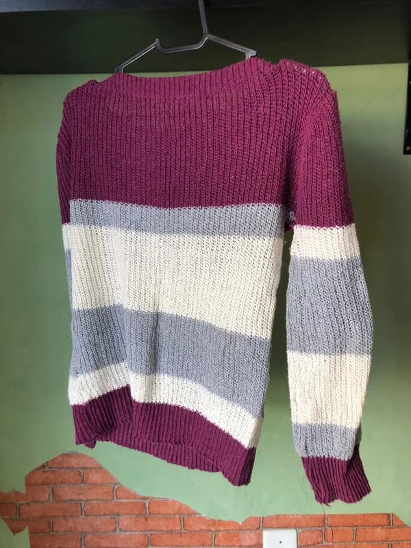 ♡ Suéter tricolor