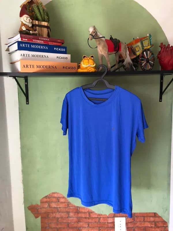 ♡ Blusa azul de academia