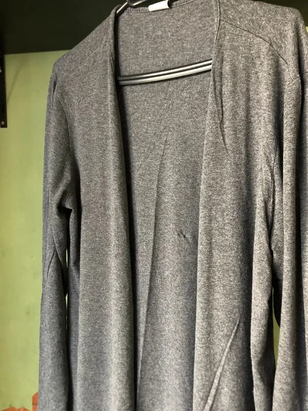 ♡ Cardigan cinza