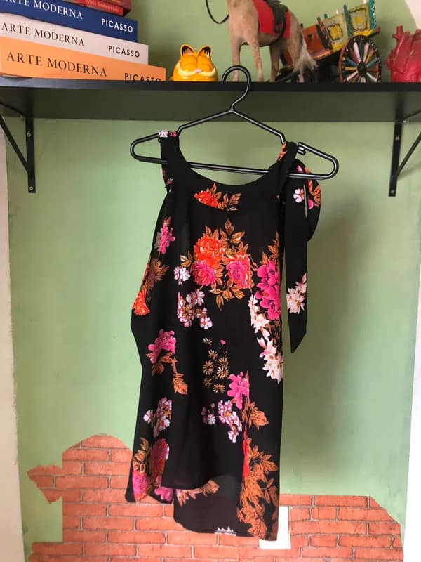 ♡ Regata preta floral