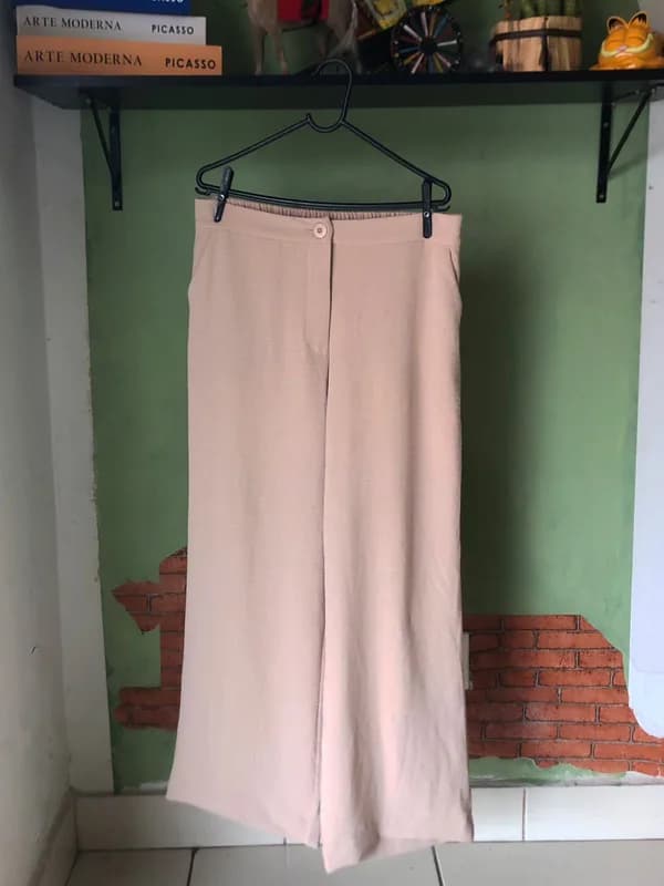 ♡ Calça bege social