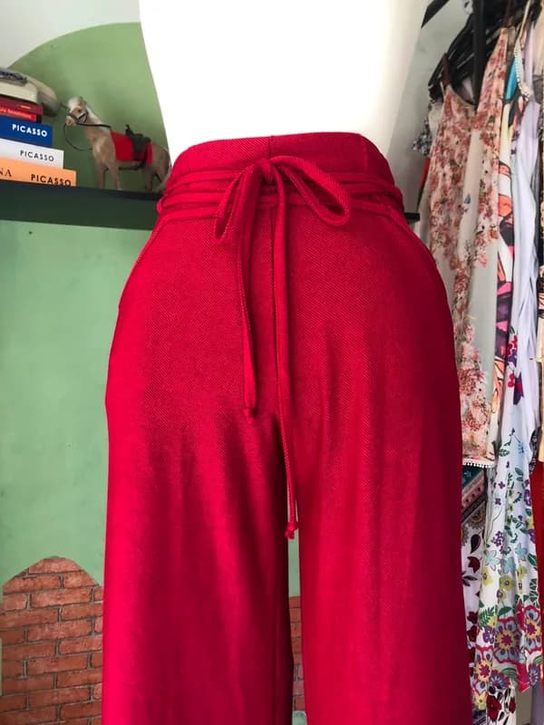 ♡ Calça vermelha flare