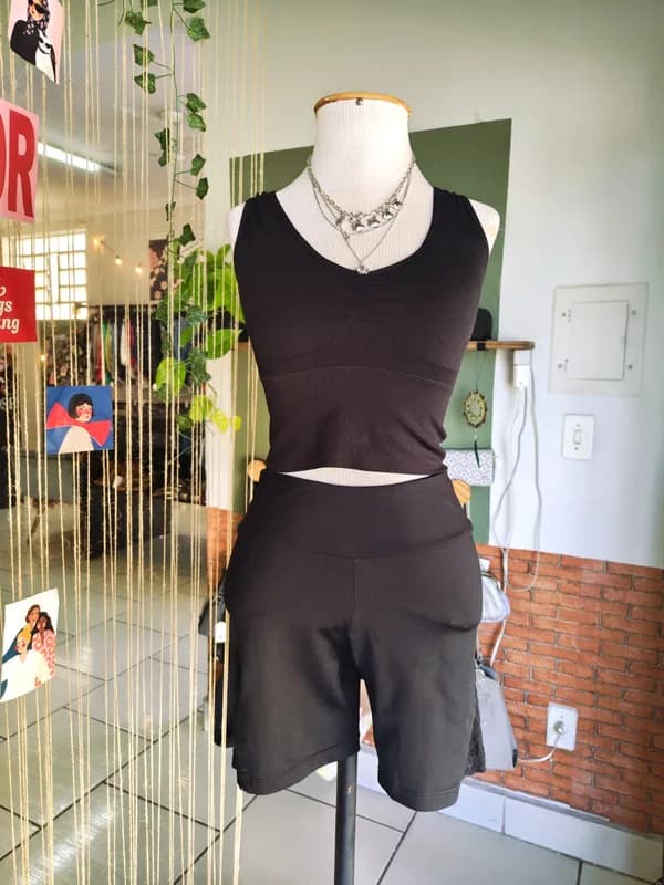♡ Conjunto de academia com renda