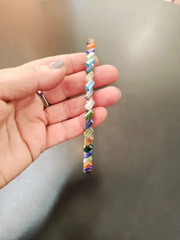 ♡ Tiara de pedras coloridas