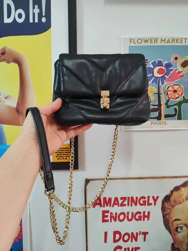 ♡ Bolsa preta