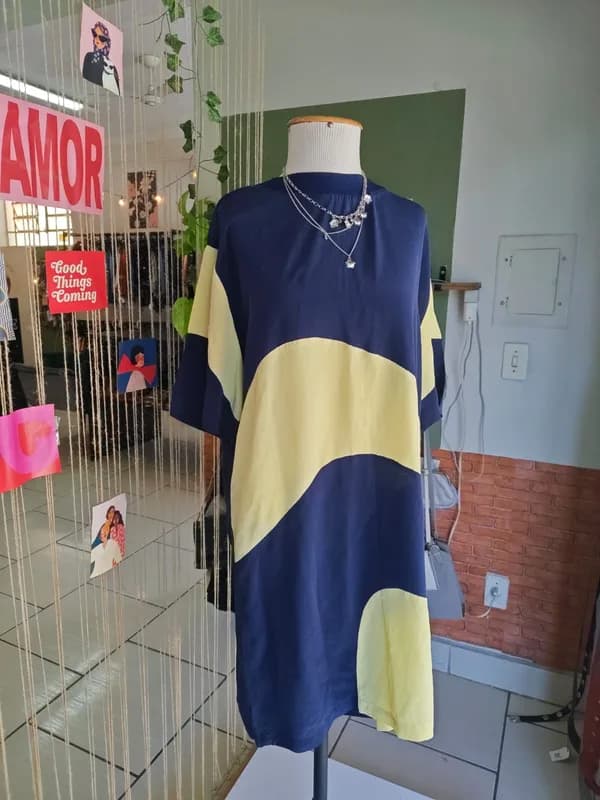 ♡ Vestido azul e amerelo