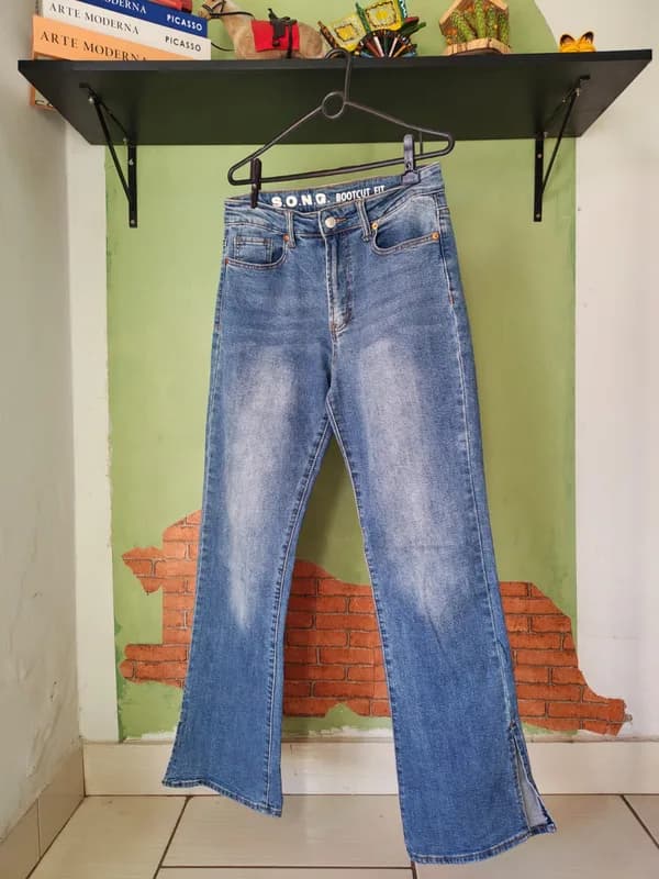 ♡ Calça jeans bootcut