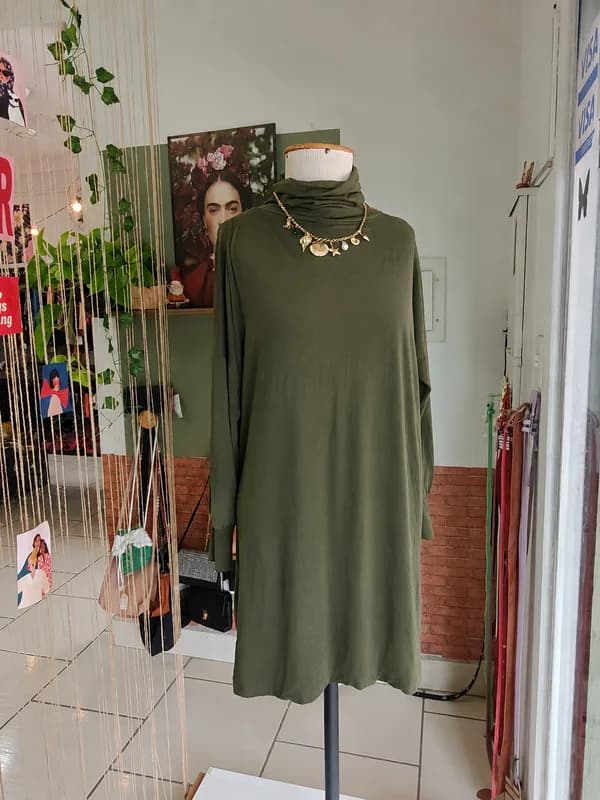 ♡ Vestido verde militar